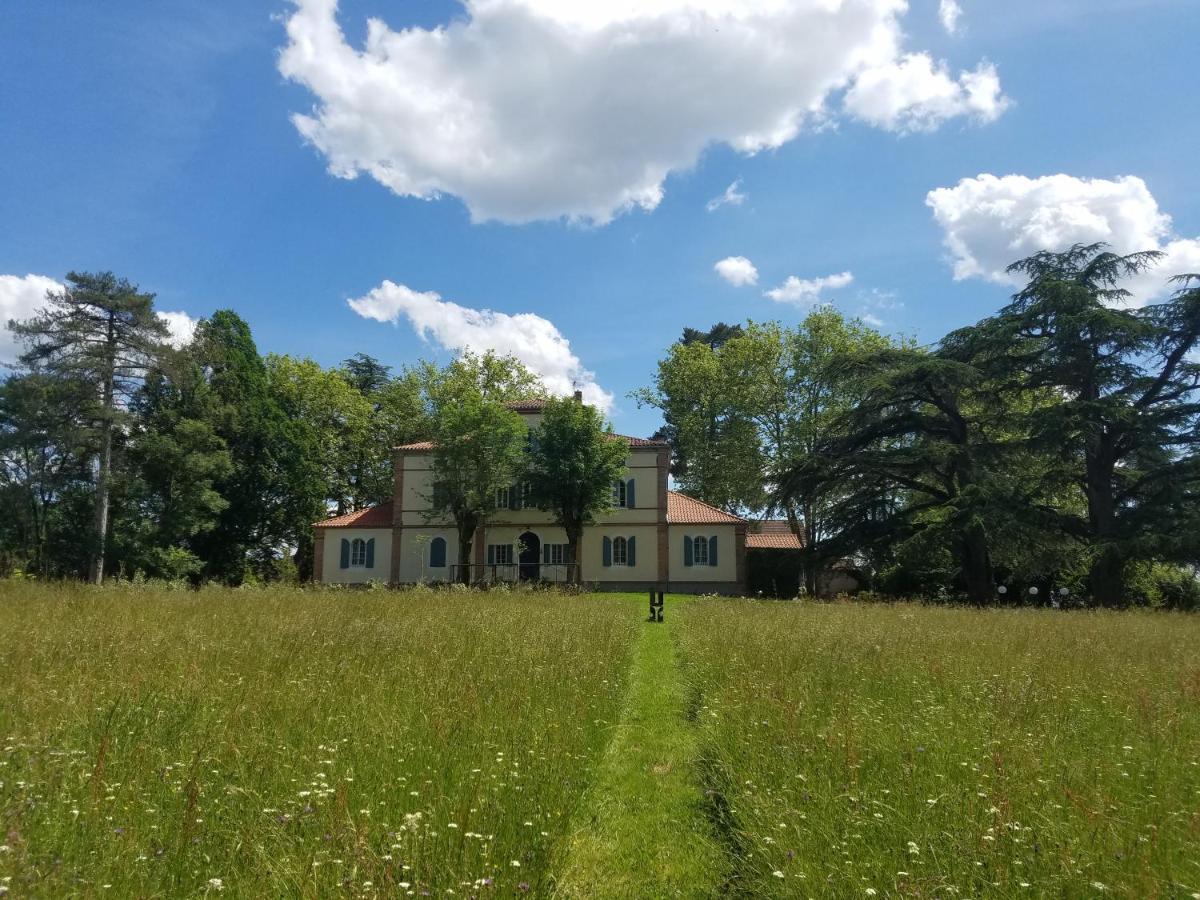 Oh, Le Chateau!
