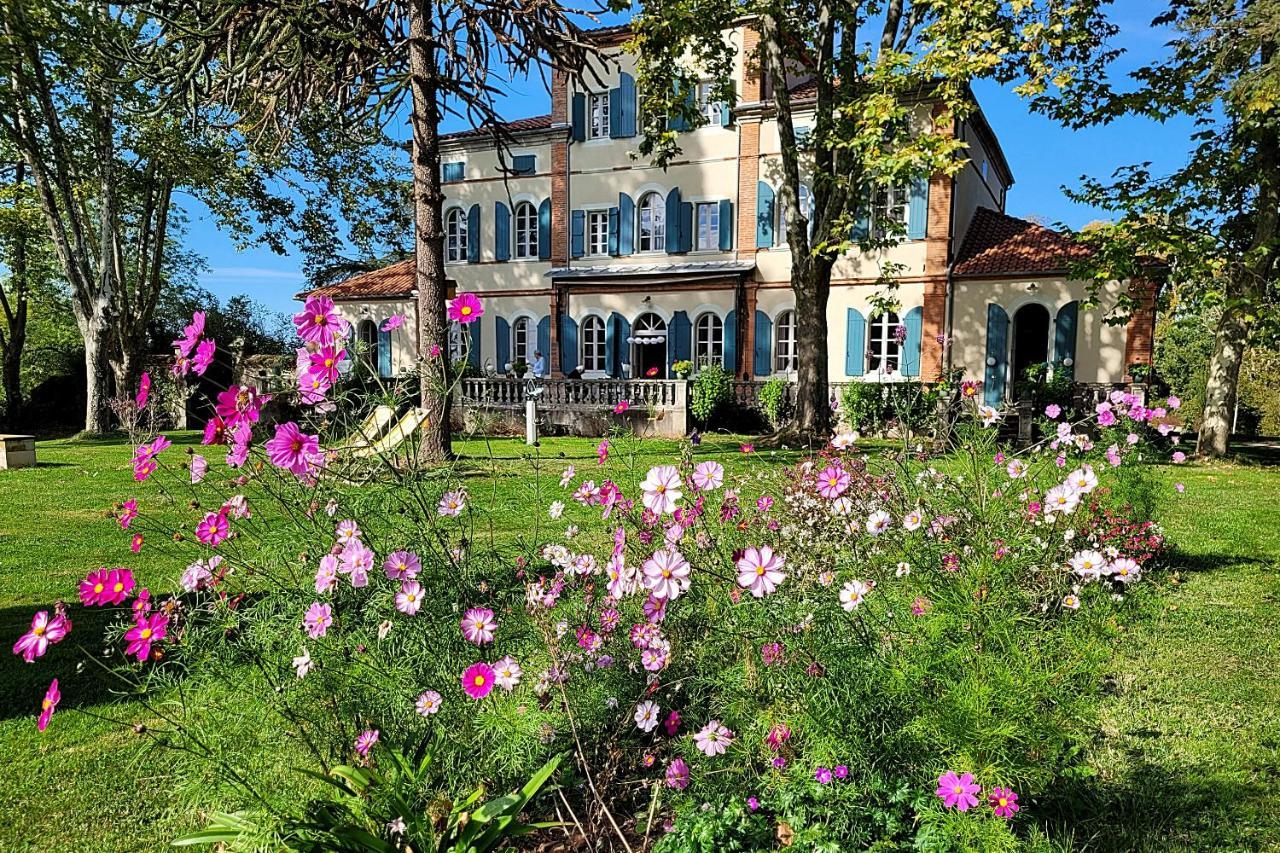 Frühstückspension Oh, Le Chateau! Almayrac