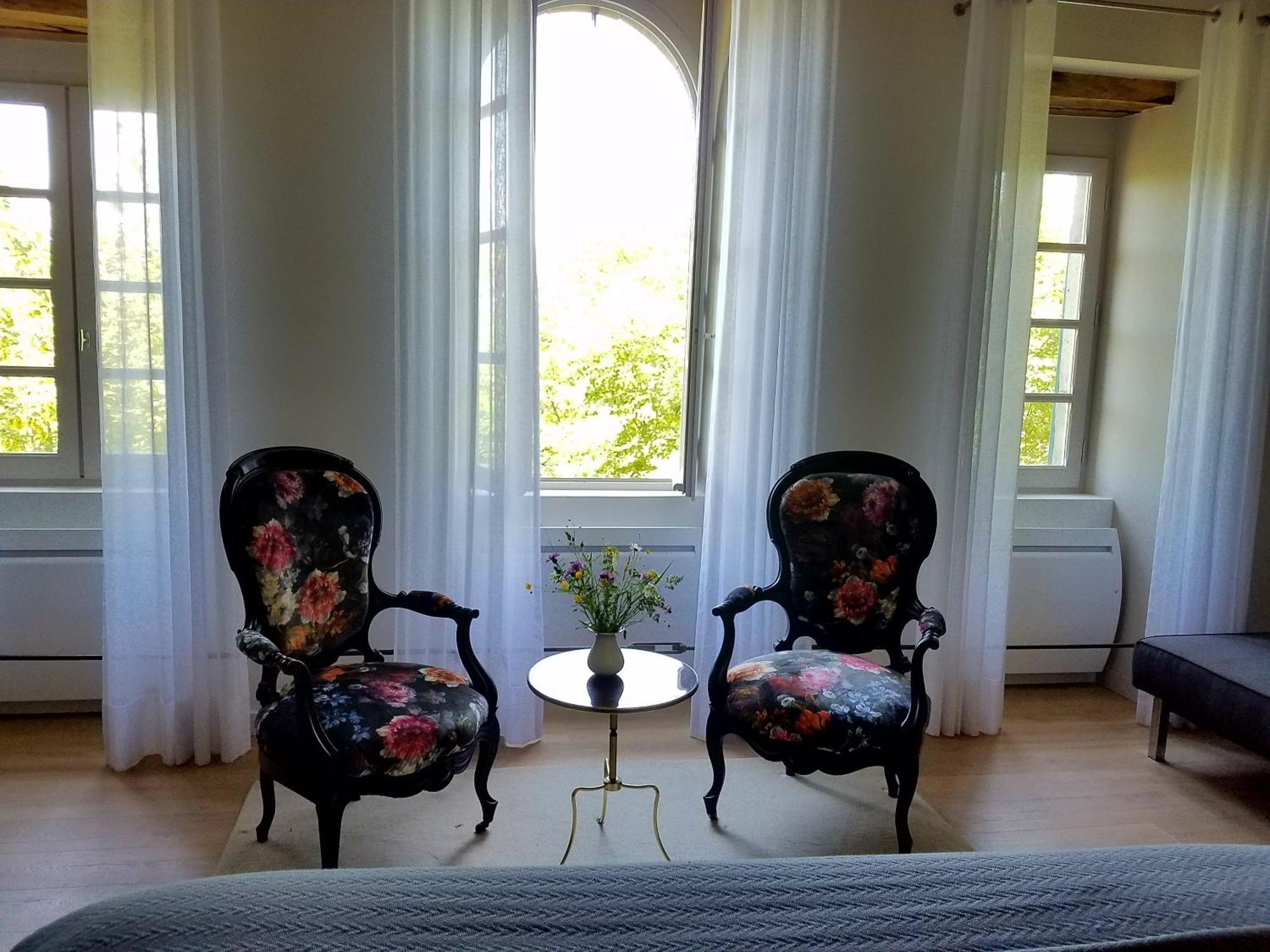 Oh, Le Chateau! Frühstückspension *
